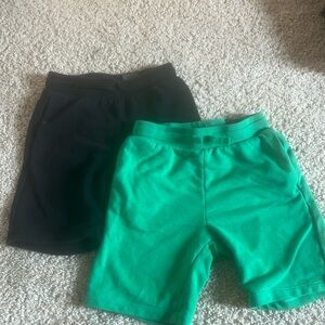 H&M boys sweat shorts.